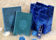 Pack cadeau de couleur bleu pas cher avec 2 livres "Les 40 hadiths" & "La Citadelle du musulman" (bilingues francais/arabe) - Parfum deluxe - Sac cadeau (pour la fete de l'Aid, etc.)