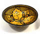 Saladier/Plat creux moyen en poterie peinte et decoree de couleur jaune
