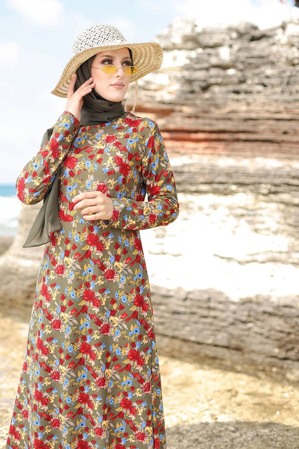 Robe orientale très longue pour femme (Boutique en ligne)