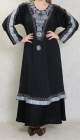 Robe Abaya ample Dubai noire de qualite avec nombreuses broderies et strass ideale pour la fete de l'Aid 2023